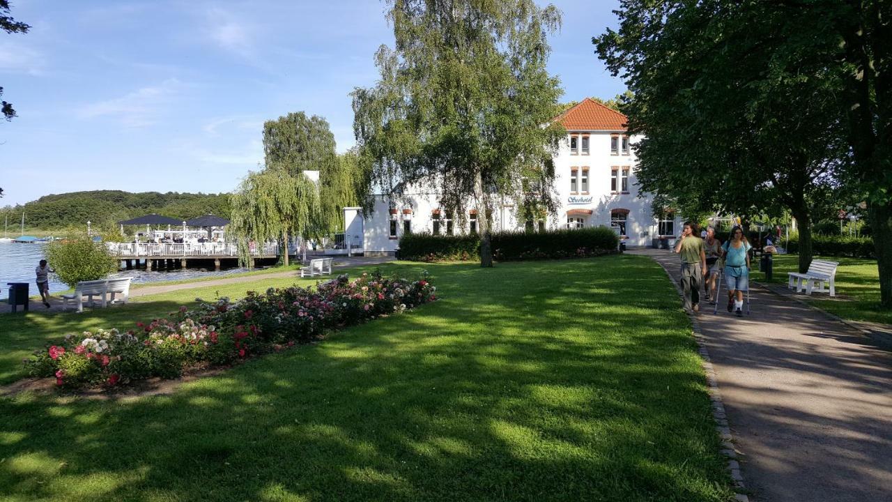 Uns Luett Hus Villa Krakow am See Exterior photo